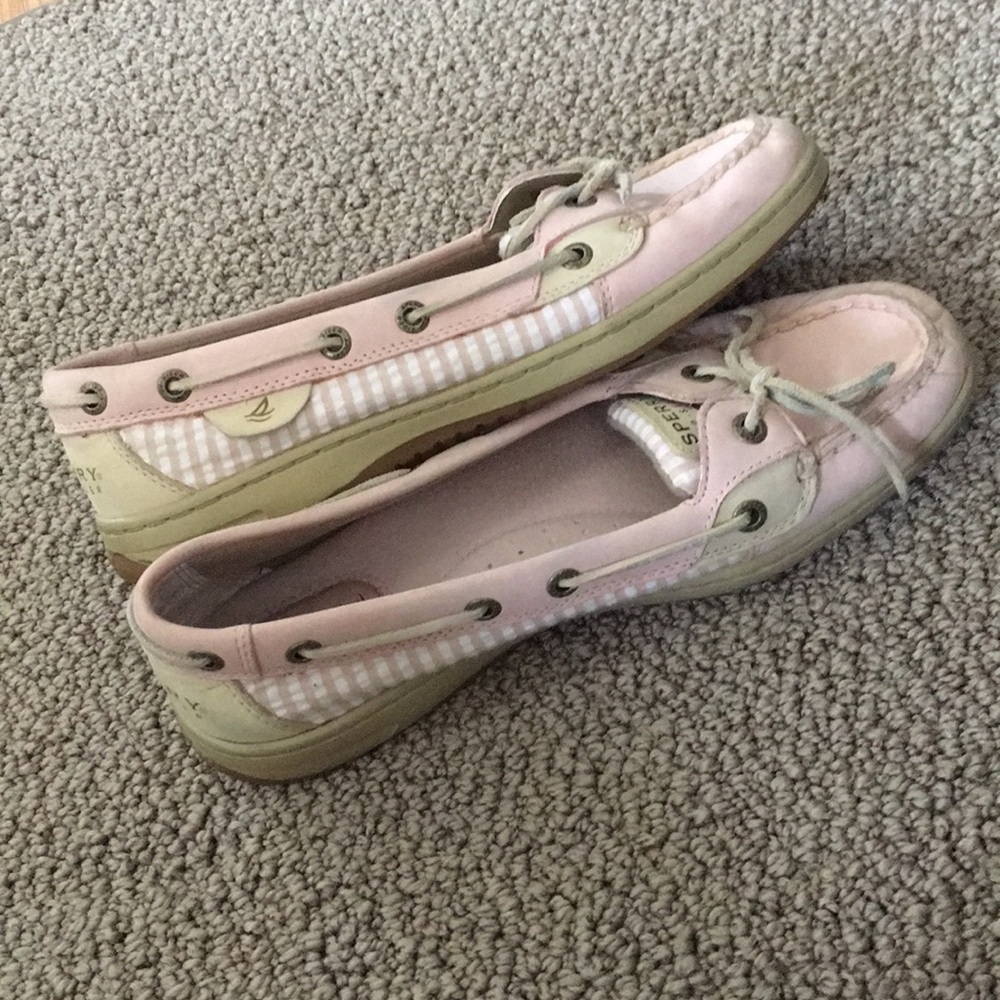 Pink Sperry’s - Picture 2 of 7